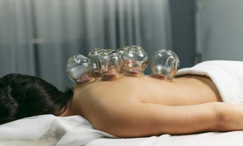 Köpölyözés hatásai: milyen előnyei vannak?